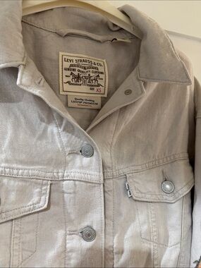 Levi's Light Beige Denim Jean Jacket - XS